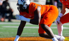 lj collier.jpg
