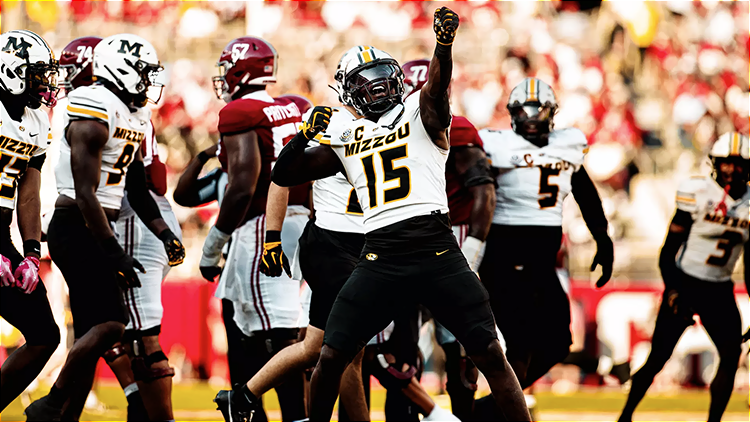 Johnny Walker Jr.png